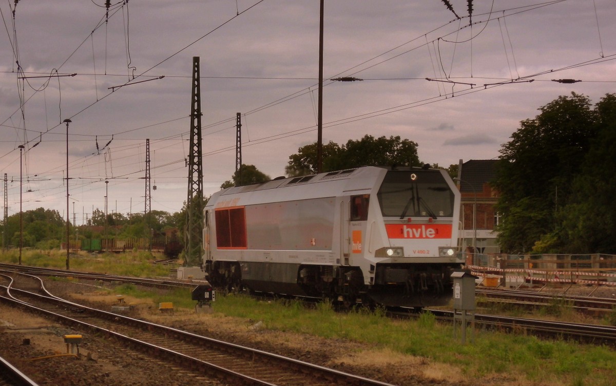 Am 21.06.2014 kam 264 012 (HVLE 490.2)Lz aus Richtung Berlin nach Stendal und fuhr weiter in Richtung Hannover.