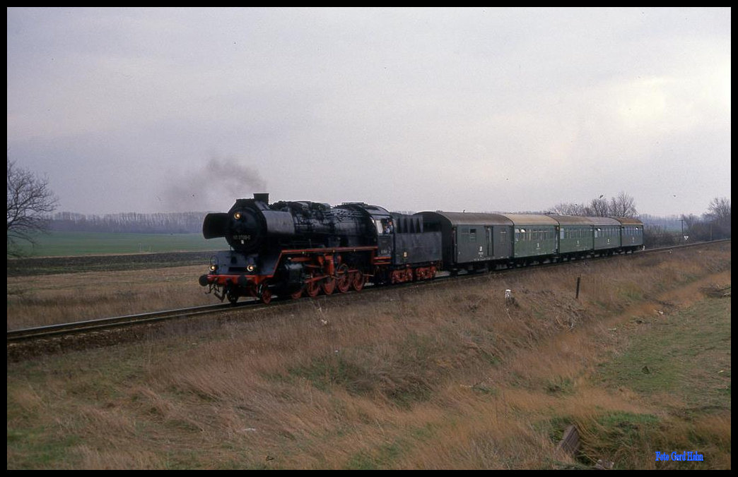 Am 21.3.1992 kam 503708 mit einem Sonderzug aus Osterwieck via Hecklingen um 11.40 Uhr am BW Staßfurt an.