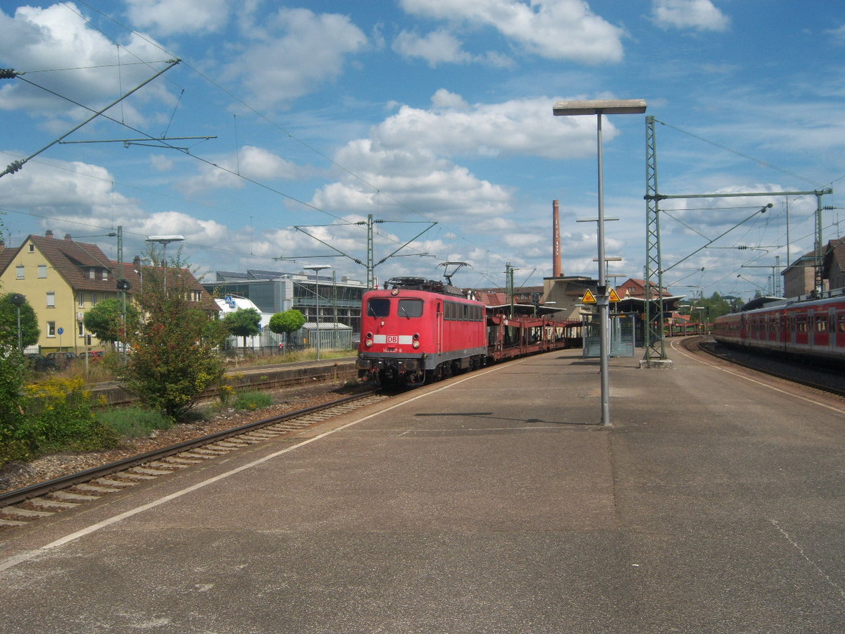 Am 21.8.2008 konnte ich die 140 837-6 mit einem Güterzug in Schorndorf Fotografieren 