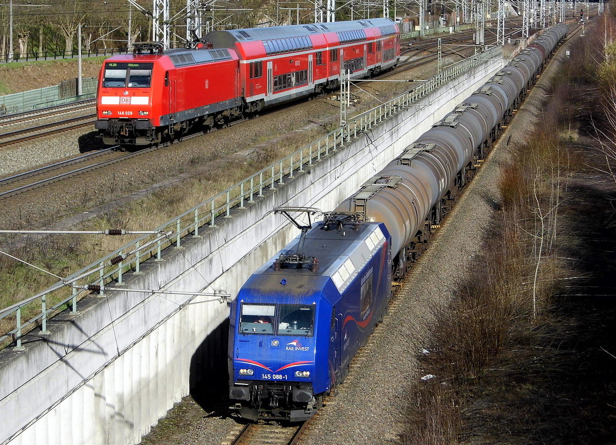 Am 22.03.2017 die 146 028 und die 145 088-1 in Stendal .