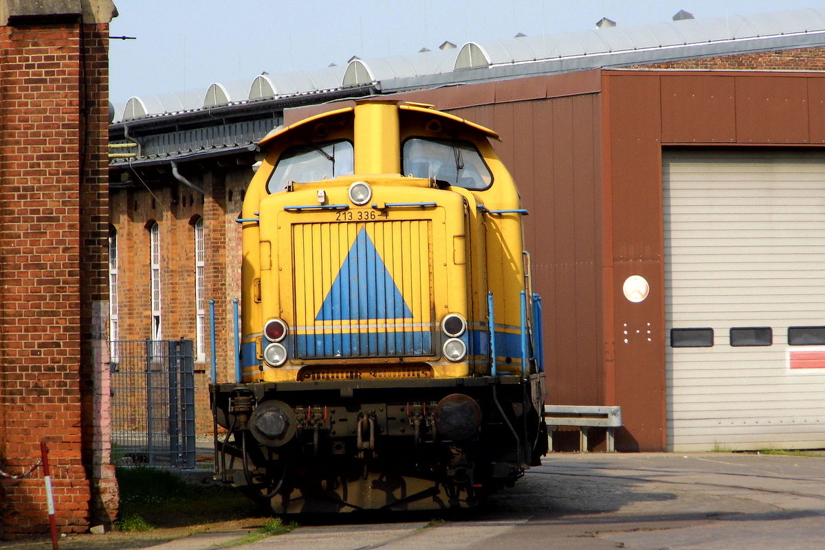 Am 22.04.2018 war die 213 336-1 von der RE Rheinische Eisenbahn GmbH, Linz im RAW Stendal abgestellt.