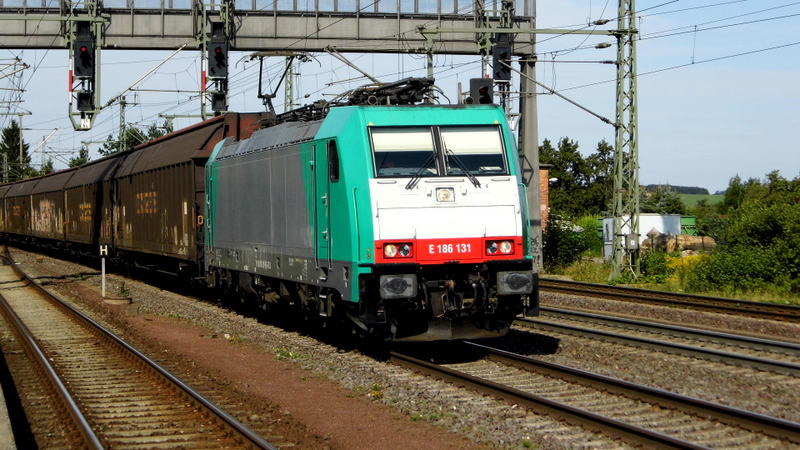 Am 22.08.2014 kam die E 186 131 von der ITL aus Richtung Braunschweig nach Niederndodeleben und fuhr weiter in Richtung Magdeburg . 