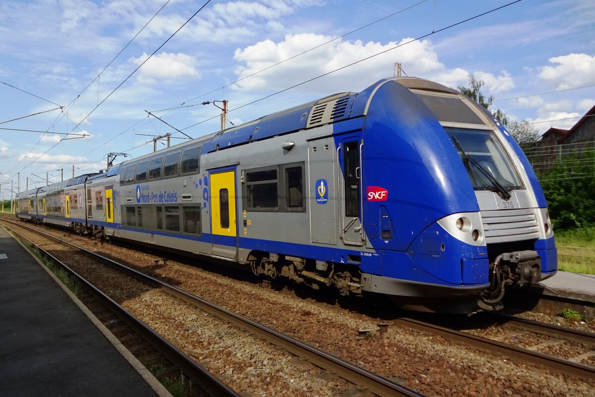 Am 23 Mai 2019 treft Z-24649 in Hautmont ein.