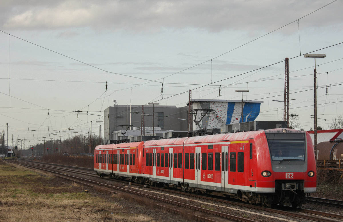 Am 23.02.2021 fuhren 426 007 u´nd 426 008 als Leerfahrt richtung Köln durch Hilden. 