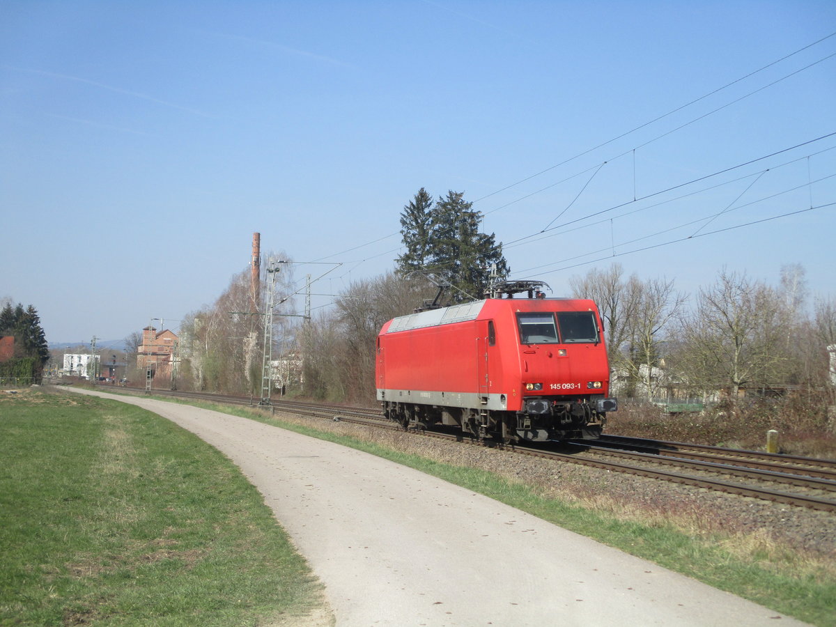 Am 23.3.2019 konnte ich die 145 093-1 auf der Remsbahn zwieschen Urbach bei Schorndorf Fotografieren 