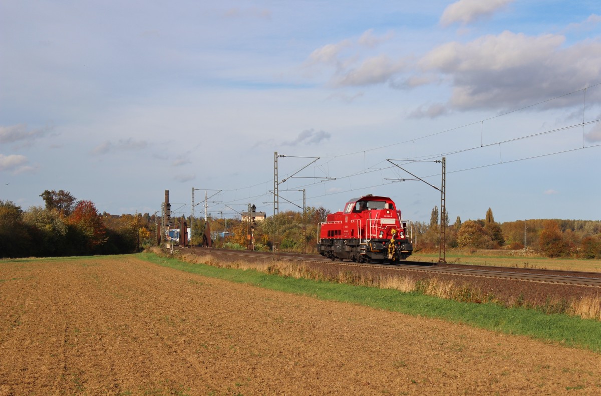 Am 23.Oktober 2013 war DBSR 261 084 bei Elze(Han) als T 76111 HLI G - HALF auf dem Weg Richtung Sden.