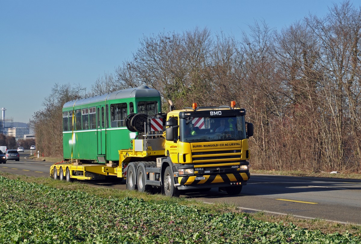 Am 25.01.2016 geht der B 1448 auf die letzte Reise. Hier fährt der Lastwagen auf der Rheinstrasse Richtung Kaiseraugst.