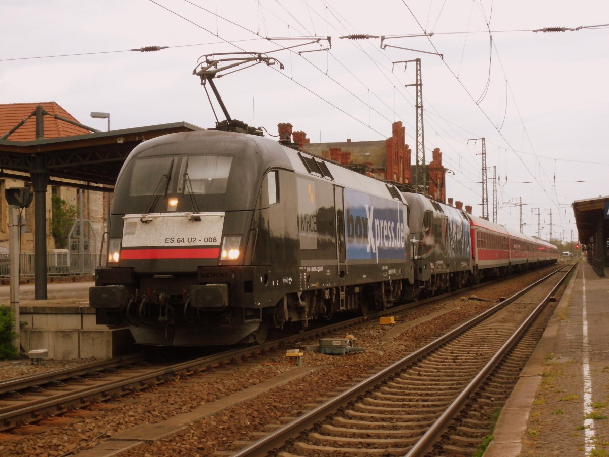 Am 25.04.2015 kam 182 508&182 509 mit ihrem IRE aus Berlin nach Stendal und fuhr weiter über Salzwedel in Richtung Hamburg.