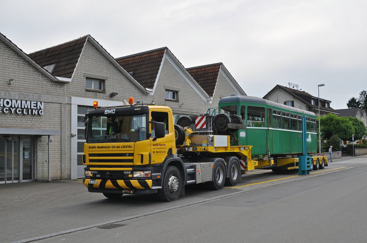 Am 25.05.2016 geht der B 1430 auf die letzte Reise. In Kaiseraugst, bei der Firma Thommen, fährt der Lastwagen auf die Waage.