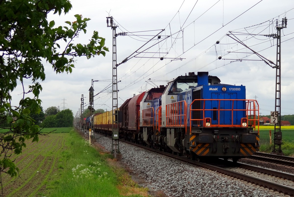 Am 25.5.13 kam eine schnike Doppeltraktion vorbei. 
Die Übergabe bestand aus einer Doppeltraktion von MAK G1700 der VPS. 
Aufgenommen zwischen Peine und Vechelde.