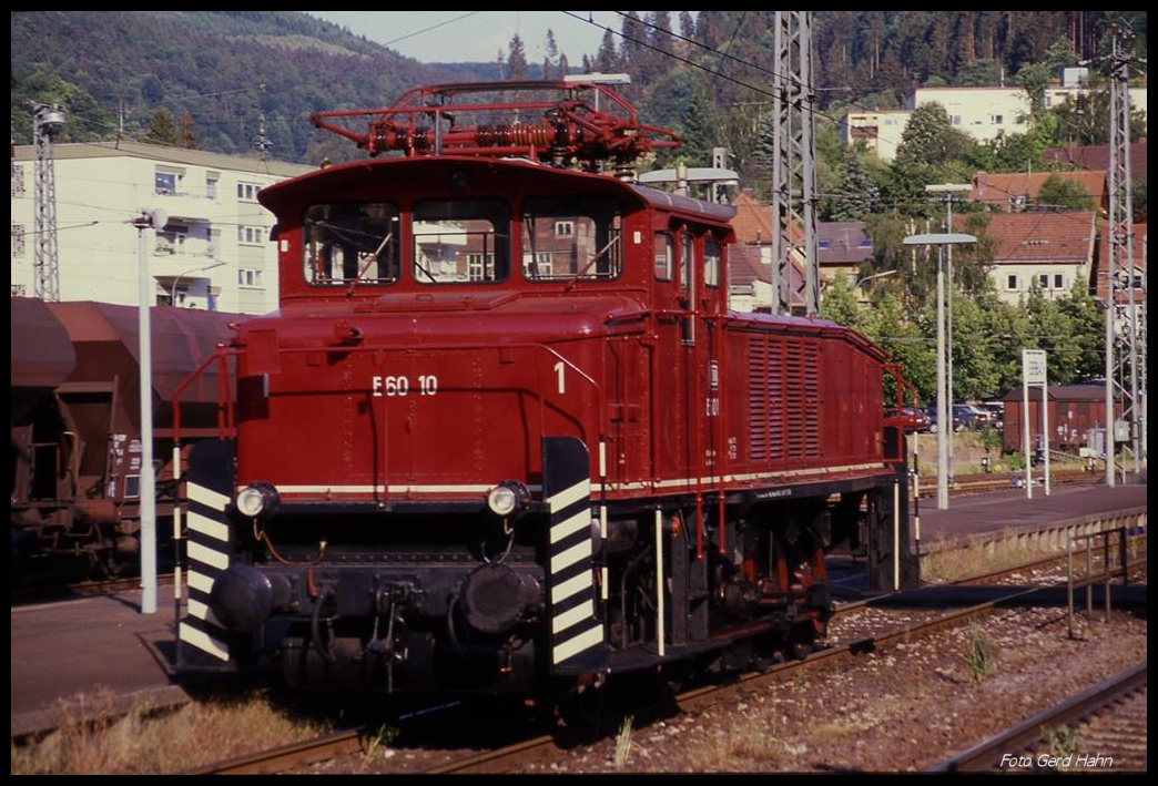 Am 25.5.1990 kam E 6010 eigens für eine Sonderfahrt des BDEF in den Bahnhof Eberbach.