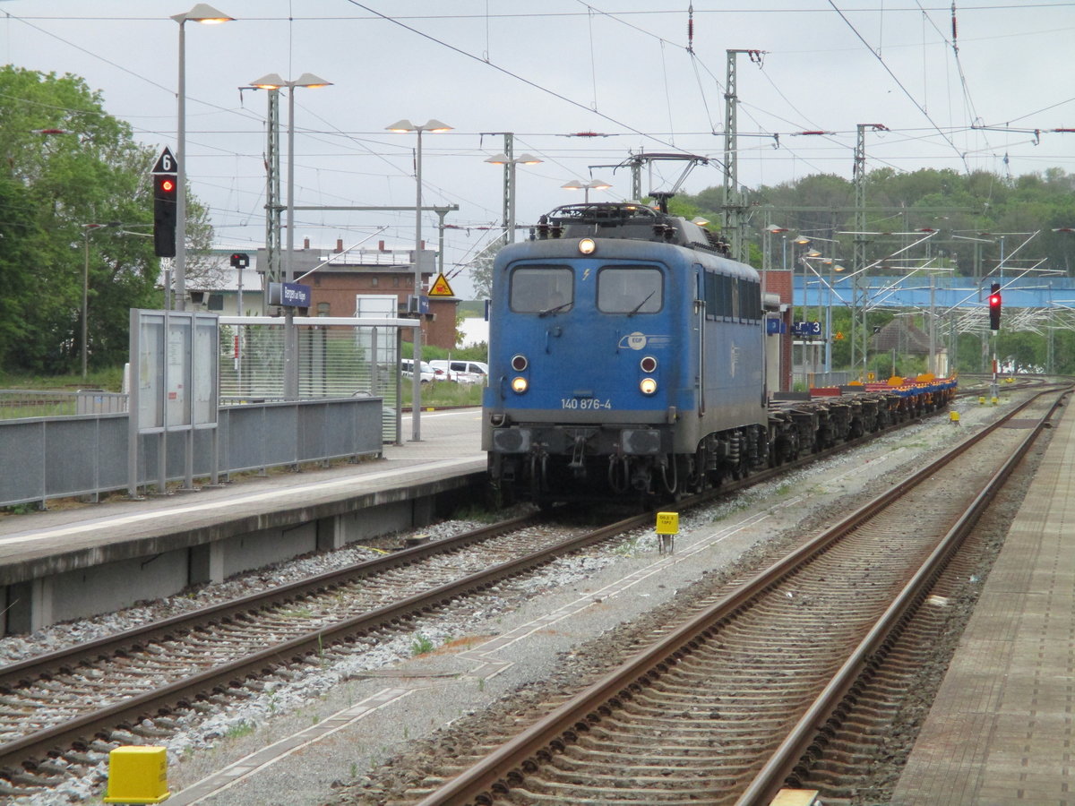 Am 25.Mai 2020 kam die EGP 140 876,mit einem kurzem Güterzug,von Mukran durch Bergen/Rügen.