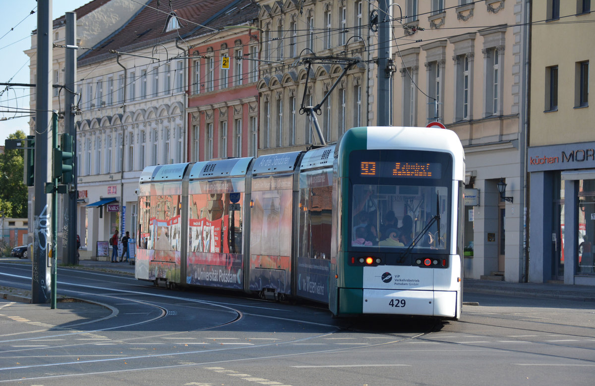 Am 26.07.2018 fuhr diese Vario Bahn  429  auf der Linie 93 durch Potsdam.