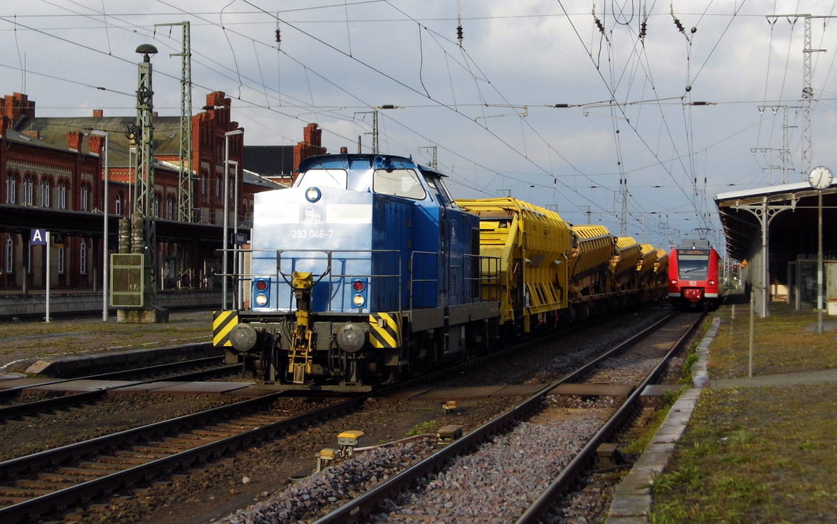 Am 27.04.2016 kam die 293 046-7 von der Press aus Richtung Magdeburg nach Stendal und fuhr weiter in Richtung Salzwedel .