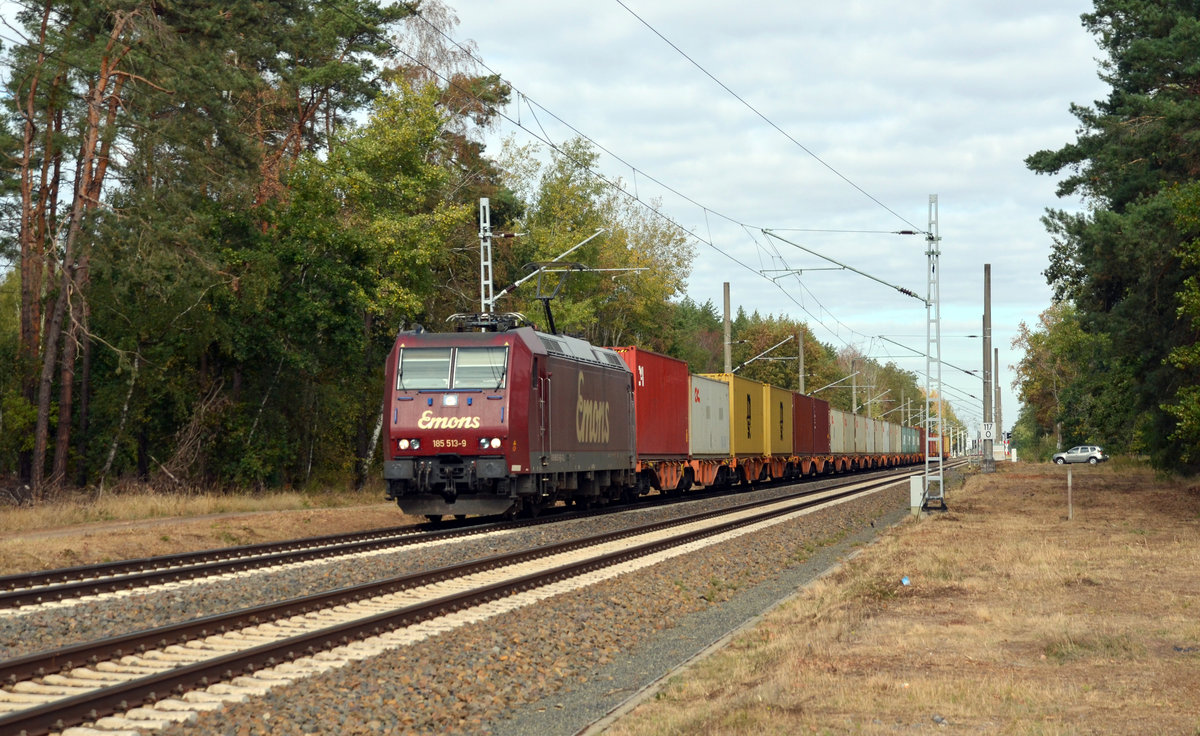 Am 27.09.18 führte 185 513 einen Containerzug durch Marxdorf Richtung Zeithain.