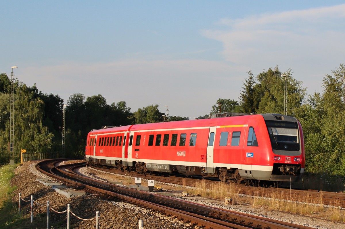 Am 27.Juli 2013 verlie� 612 079 als RE den Kemptener Hbf in Richtung Ulm Hbf.
