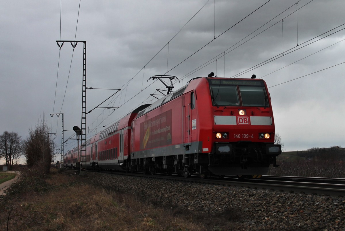 Am 28.02.2014 bespannte die Freiburger 146 109-4  Baden-Württemberg erfahren  die RB 26569 von Offenburg nach Neuenburg (Baden). Hier ist die Regionalbahn bei der Einfahrt in den vorletzen Bahnhof vor dem Ziel Müllheim (Baden).