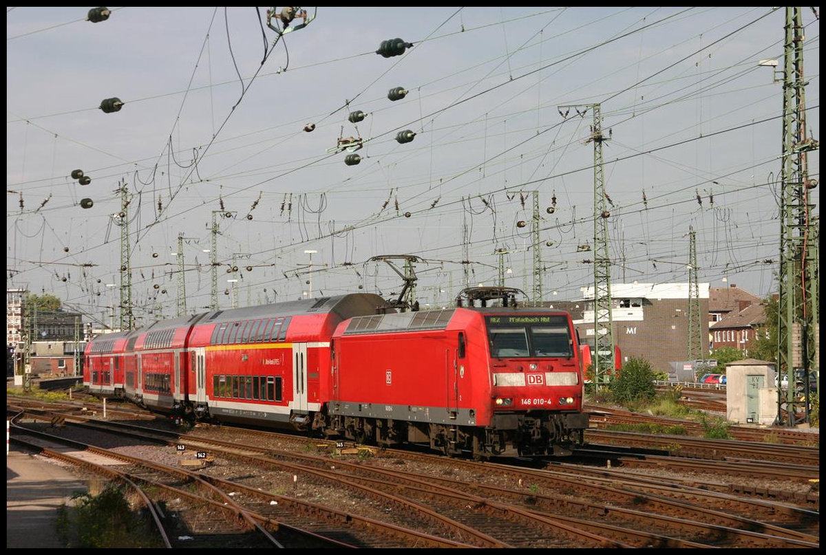 Am 28.09.2006 verläßt hier der RE 2 mit Zuglok 146010-4 Münster auf dem Weg nach Mönchengladbach. Ab dem 15.12.2019 verkehrt diese Linie zwischen Osnabrück und Düsseldorf HBF.