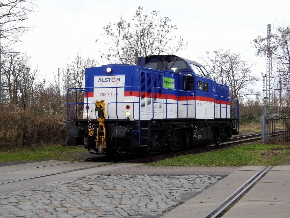 Am 29.01.2015 fuhr die 203 701-8 von Alstom Lokomotiven Service ins  RAW Stendal .