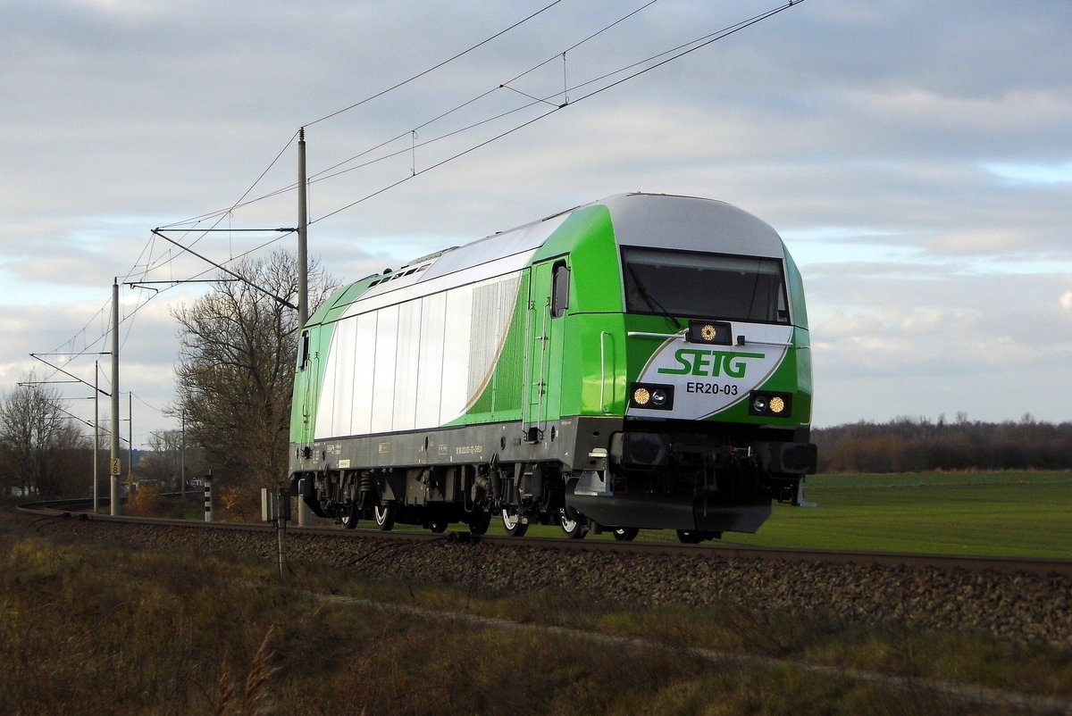Am 29.11.2017 kam   ER20-03 (223 103-3) von der SETG aus Richtung Salzwedel und fuhr nach Stendal .