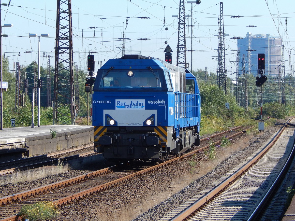 Am 29.8 kam die V204 der Rurtalbahn in Oberhausen angeschlichen.

Oberhausen 29.08.2015