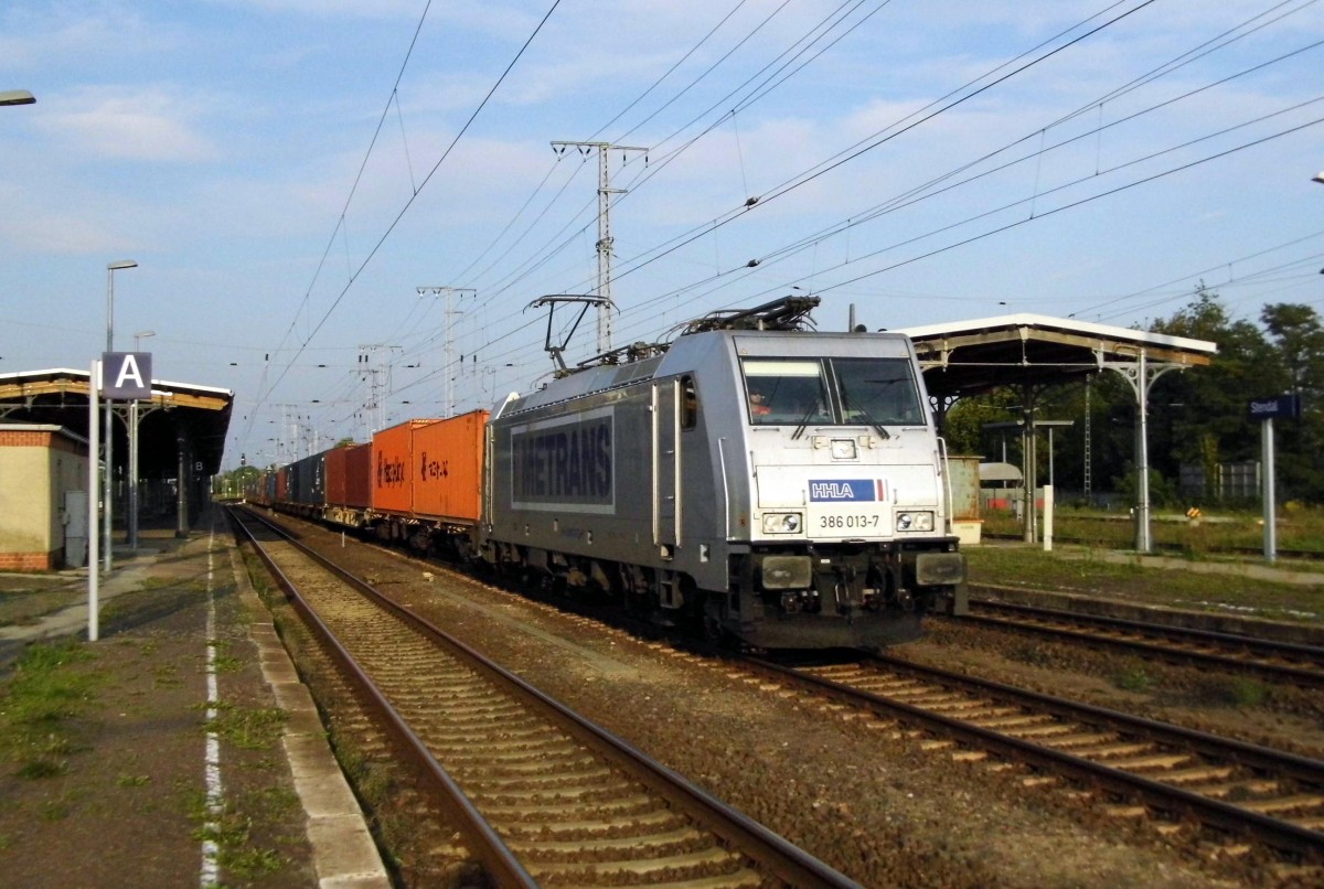 Am 30.08.2015 kam die 386 013-7 von der METRANS aus Richtung Magdeburg nach Stendal und fuhr weiter in Richtung  Wittenberge .