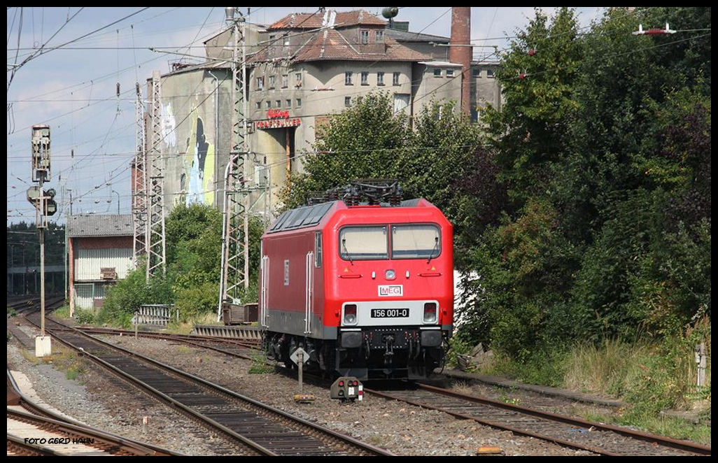 Am 30.08.2016 stand gegenüber dem Stellwerk in Verden MEG 156001.