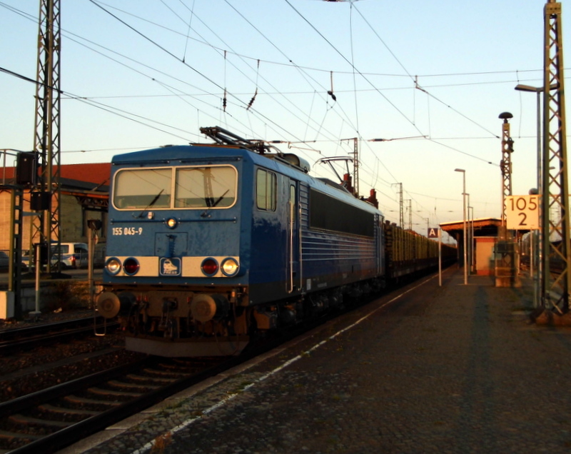 Am 3.10.2014 kam die 155 045-9 von der Press aus  Richtung Berlin nach Stendal und fuhr weiter in Richtung Borstel bei Stendal .