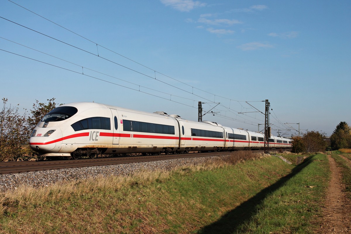 Am 31.10.2014 fuhr 403 004-5  Solingen  zusammen mit 403 036-7  Ingolstadt  als ICE ___ (Dortmund Hbf/Köln Hbf - Basel SBB) bei Hügelheim auf der KBS 703 ihrem Ziel entgegen.
