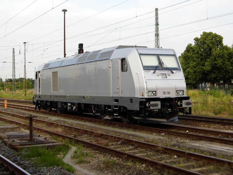 Am 4.07.2014 war die 76 110 von der BTK in Stendal abgestellt und ist Vermiete an der
Pressnitztalbahn .  