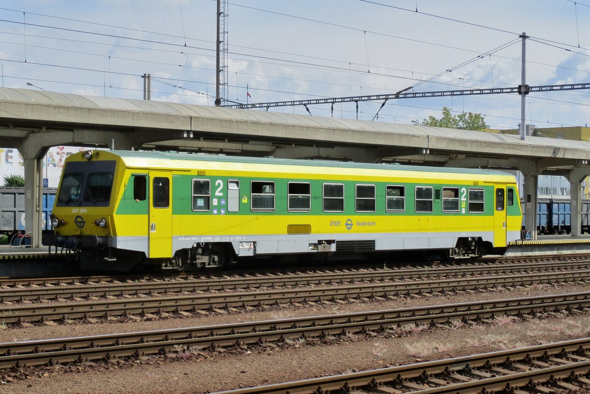 Am 5 Mai 2018 treft GySEV 247 504 -eine frühere ÖBB 5047- in Bratislava-Petrzalka ein.