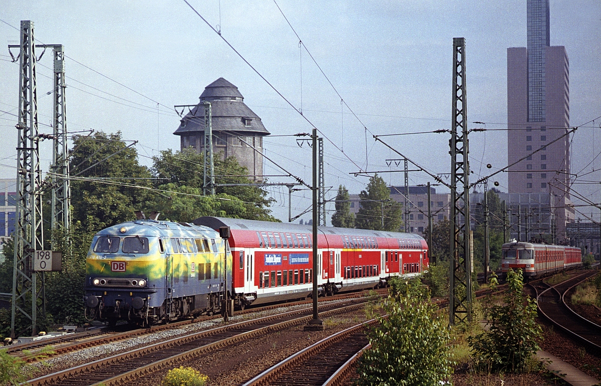 Am 7.7.2000 war 218 418 am Hp. Frankfurt-Galluswarte anzutreffen.