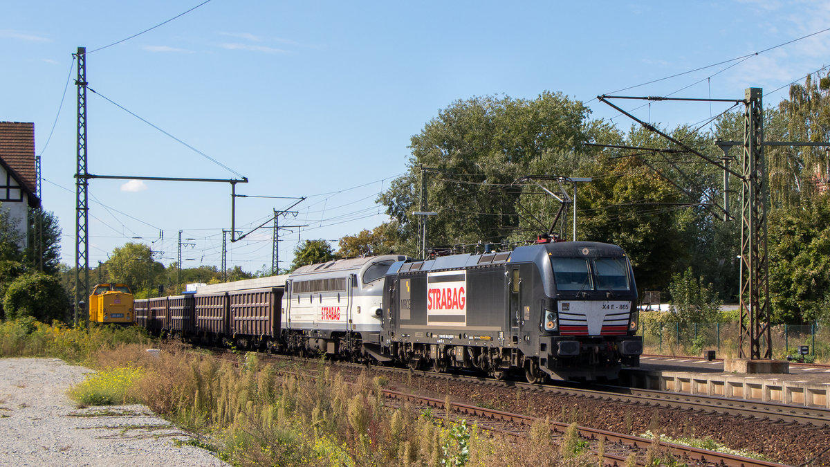 Am 9. September 2018 war in Magdeburg-Sudenburg leider die falsche Lok vorne dran. So zumindest findet es der Fotograf dieses Bildes. Aber gefreut hat er sich natürlich trotzdem!! 193 856-3 und 227 007-2 der STRABAG sind unterwegs. Im Hintergrund steht 203 301-7 von DB-Netz. 