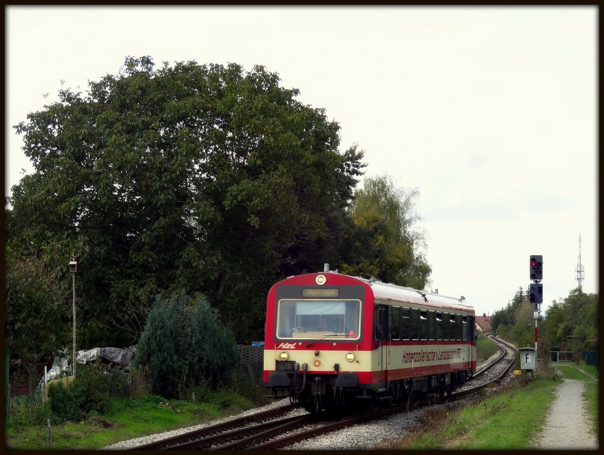 Am Freitag den 27.9.13 war auf dem Schülerverstärker von Hechingen nach Sigmaringen über Gammertingen ein NE81 unterwegs. Eigentlich verkehrt auf dem Zug einer der beiden PEG650, aber der NE81 ist sowieso viel schöner anzusehen. :)