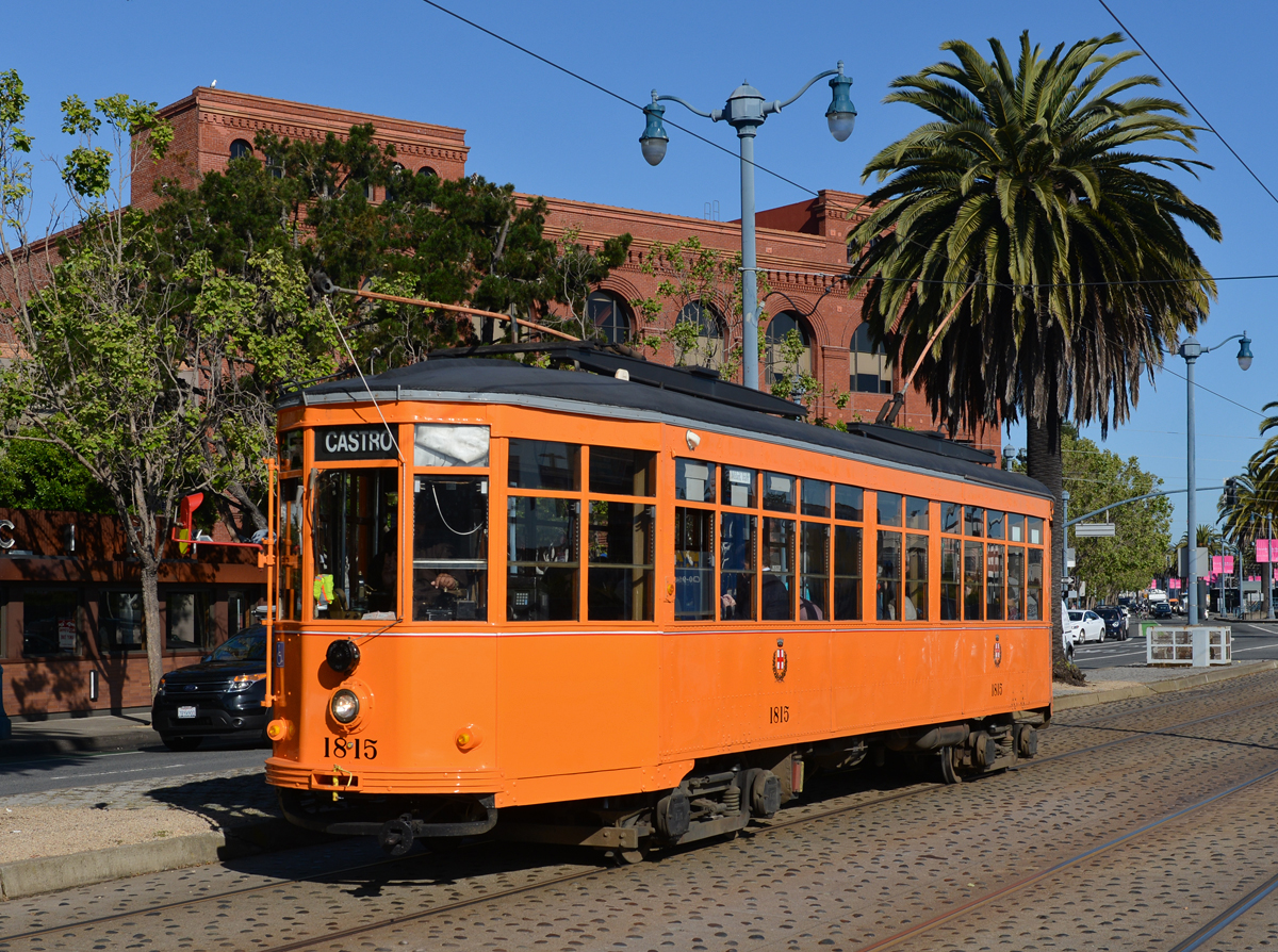 Am frühen morgen des 24. April 2016 war der ehmalige Mailänder  Ventotto  mit der Ordnungsnummer  1815 den Embacadero in Richtung Castro unterwegs, und wurde von mir vor dem San Francisco Bay Club fotografiert.