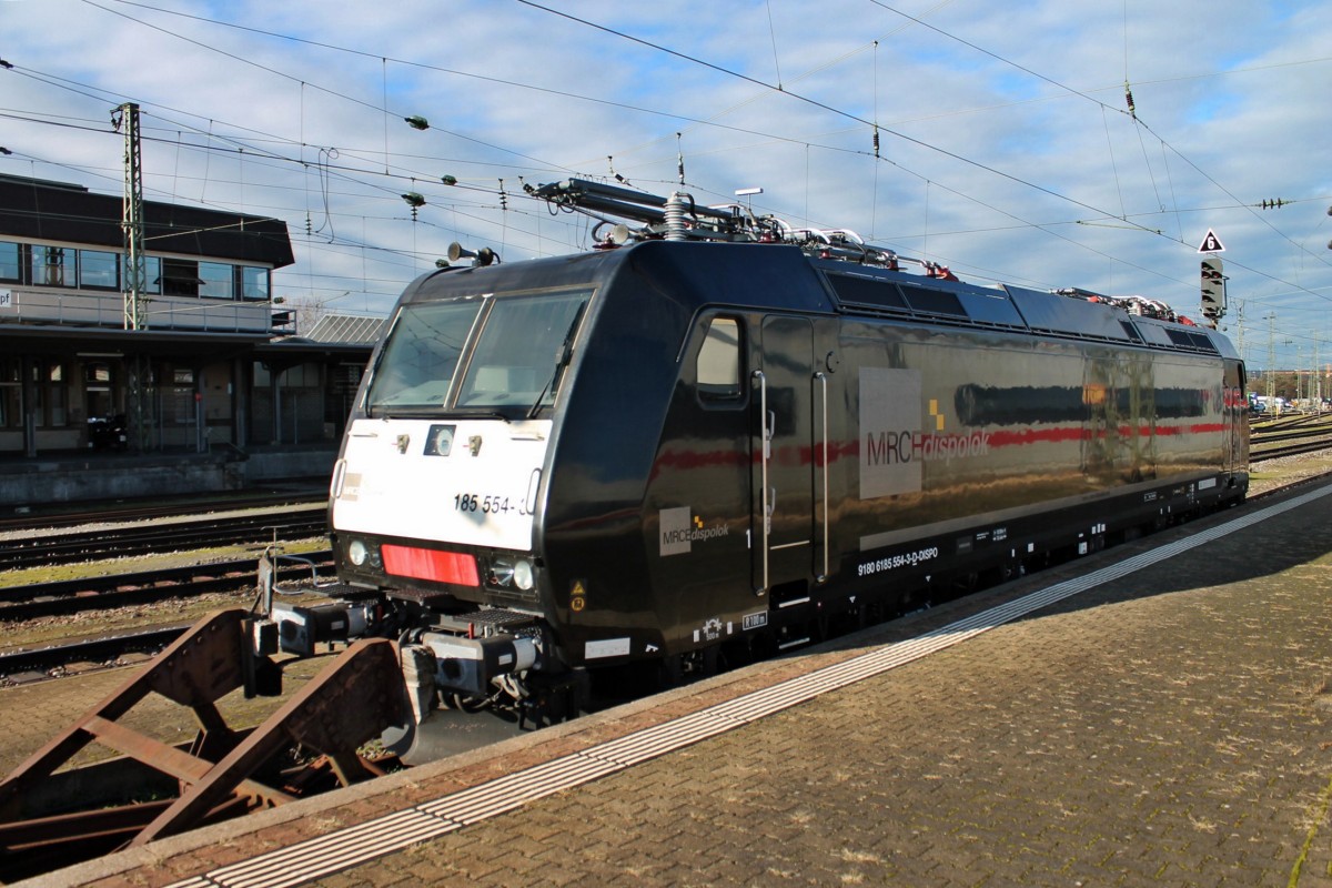 Am Mittag des 07.01.2014 stand die MRCE/NIAG 185 554-0 (HU/BE/03.01.2014) in Basel Bad Bf abgestellt und wird in der Nacht zum 08.01.2014 als Tfzf wieder zu ihrem Mieter fahren.