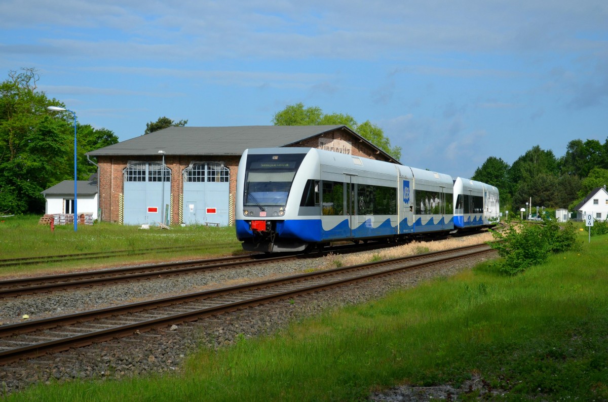 Am Morgen, des 03.06.2015 konnte ein 646-Doppel als UBB 29413 (WSR - XPSM), in Höhe des ehemaligen Bahnbetriebswerkes, bei der Einfahrt in den Bahnhof Zinnowitz beobachtet werden.