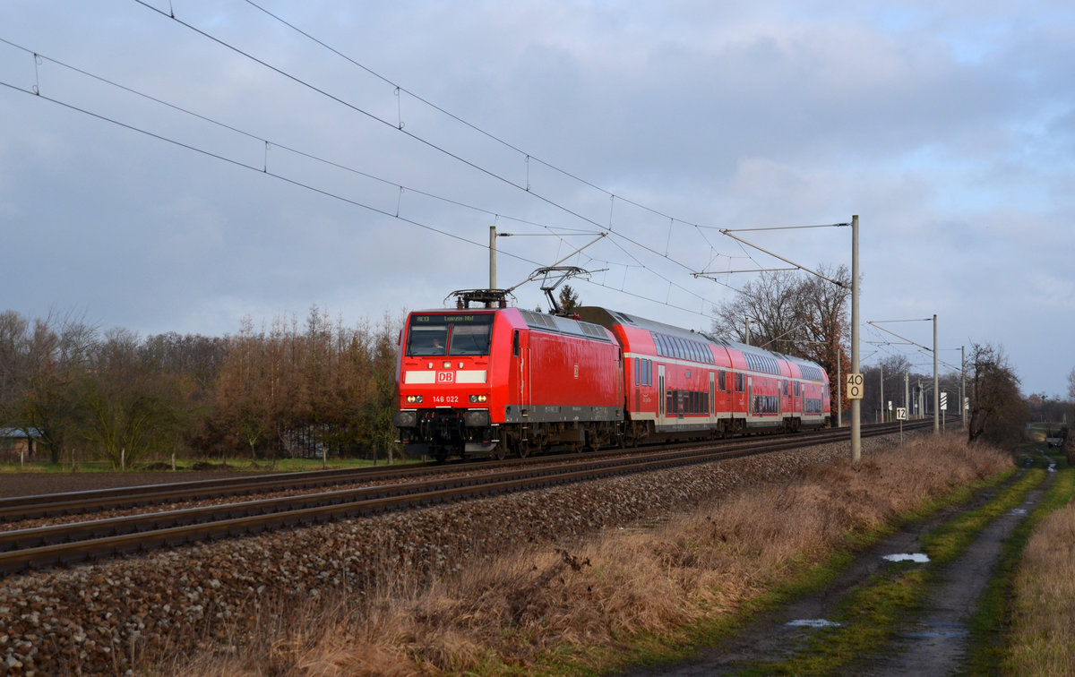 Am Morgen des 04.02.20 führte 146 022 einen RE von Magdeburg nach Leipzig durch Jeßnitz. Ein Umlauf des sonst mit Talent2 gefahren RE 13 verkehrt seit dem Fahrplanwechsel planmäßig mit solch einer Garnitur.