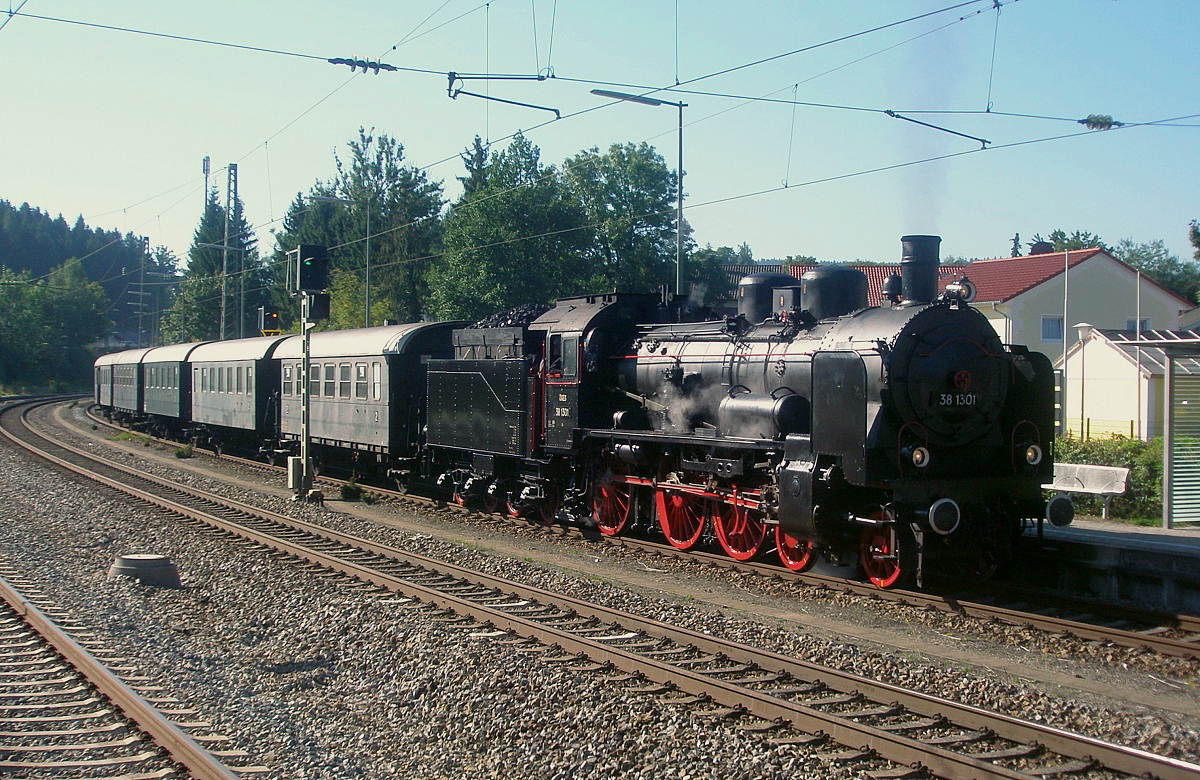Am Morgen des 18.08.2012 ist die 38.1301 der ÖGEG mit ihrem Sonderung in Bad Endorf angekommen