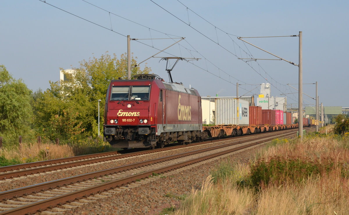 Am Morgen des 28.08.19 führte 185 632 einen mäßig ausgelasteten Containerzug für Emons durch Greppin Richtung Bitterfeld.