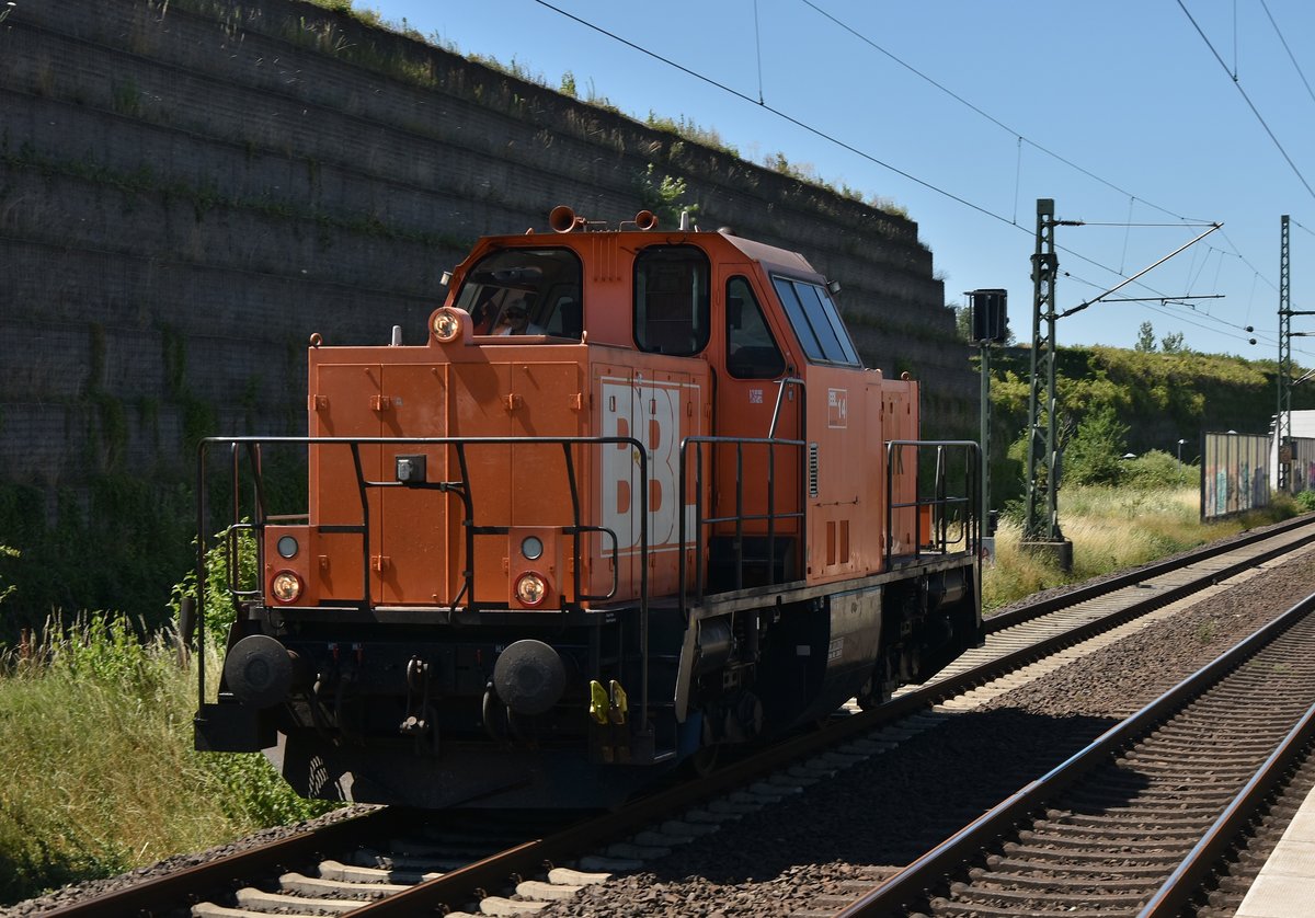 Am Sonntagnachmittag kommt die BBL 214 025-9 LZ durch Allerheiligen in Richtung Köln gefahren. 1.7.2018