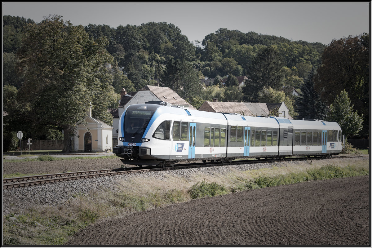 AM vergangenen Wochenende ging´s für die Graz Köflacher Bahn wiederholt zum Regionalbahntag in Ernstbrunn . 
Heuer wurde zur Freude 5063.08 eingesetzt. 21.09.2019 am Weg nach Ernstbrunn

