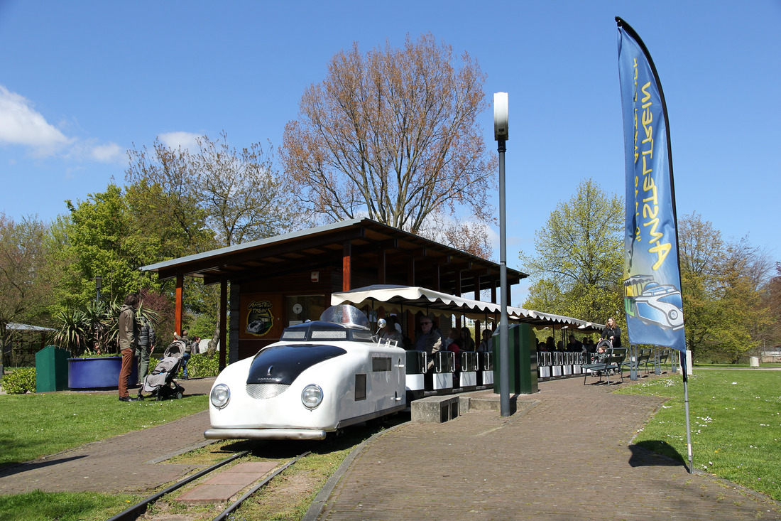 Amsteltrein // Amsterdam (Amstelpark im Süden der Stadt) // 1. Mai 2016