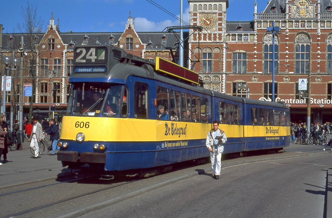 Amsterdam 606, Stations Plein, 07.04.2000.