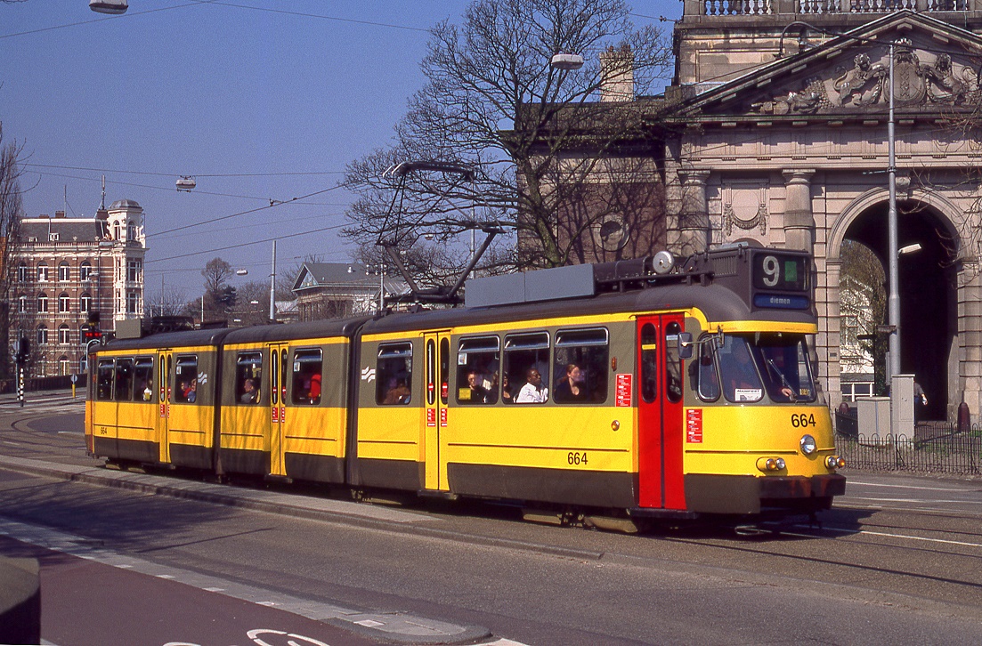 Amsterdam 664, Muider Straat, 02.04.1999.