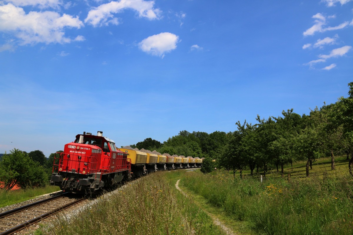 An einer der Paradestellen der GKB konnte ich den Nachmittäglichen Abraumzug ablichten 29.Mai 2015 an der Leibenfelder Höhe