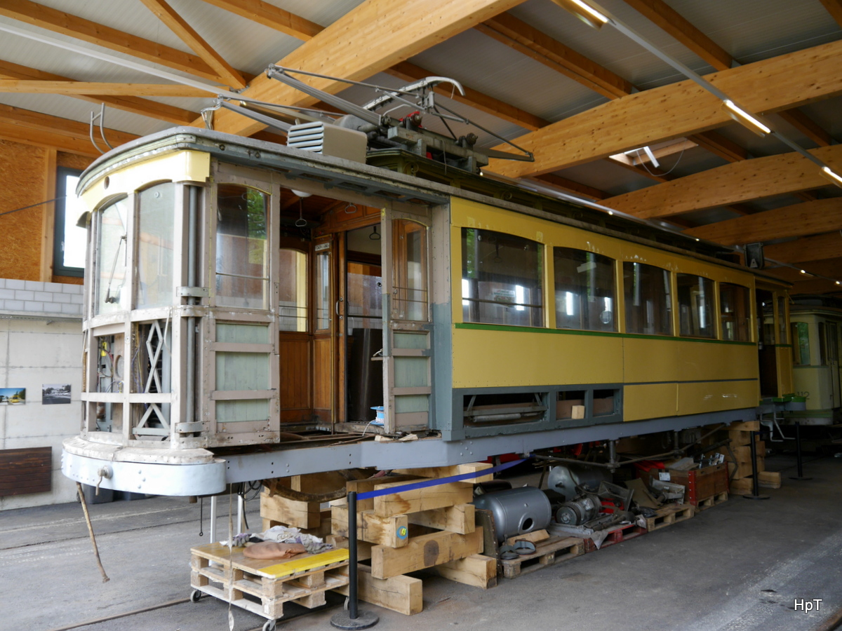 ANAT / TransN - Triebwagen Be 2/4 45 im Trammuseum der ANAT in Areuse am 22.05.2016 