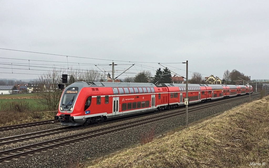 Anfang Januar 2018 verirrten sich einige Triebköpfe vom Typ ET445 des  Main-Spessart-Express  in den Süden Bayerns auf den Ringzug West. Am 12.1.2018 war RB 59151 bei Asbach, südlich von Petershausen, unterwegs.