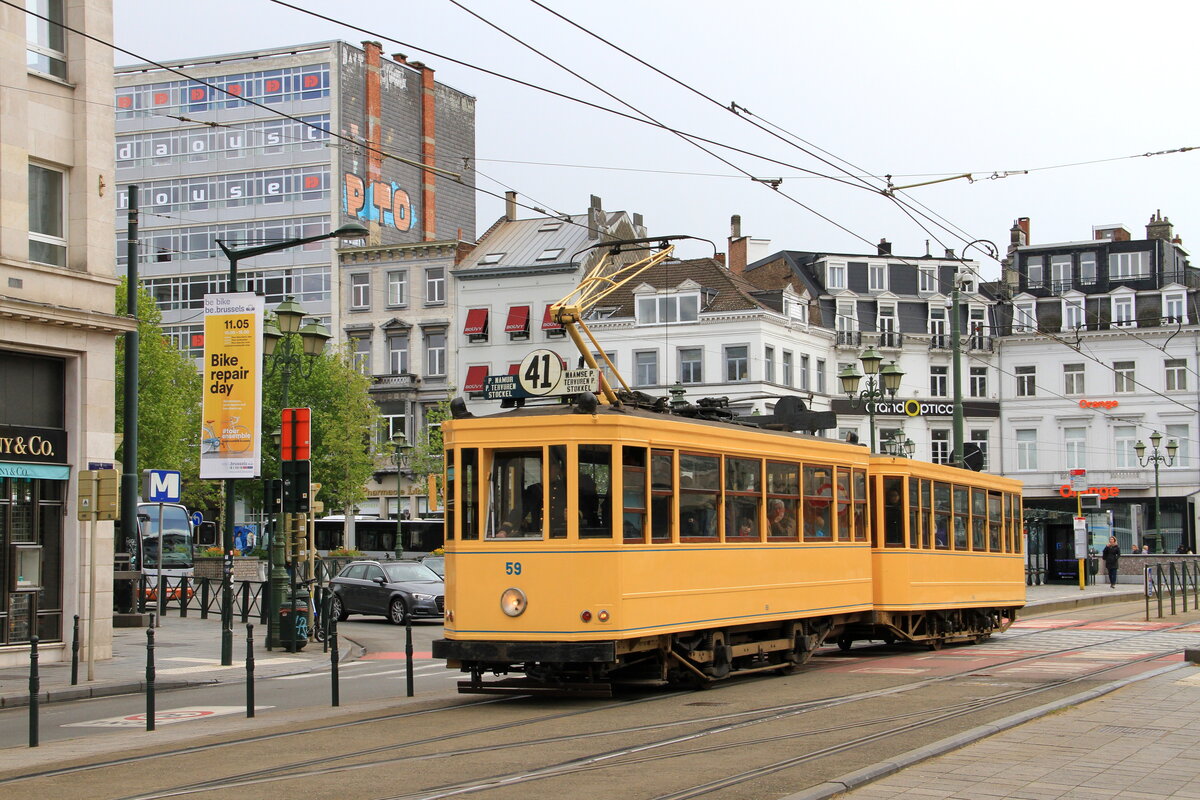 Anniversary 150 years tram in Brussels, Belgium
Circulation of preserved tramways between  Eglise Sainte-Marie  and  avenue Legrand 
Tram 59 and trailer 604 at rue Quatre-Bras
5/5/2019