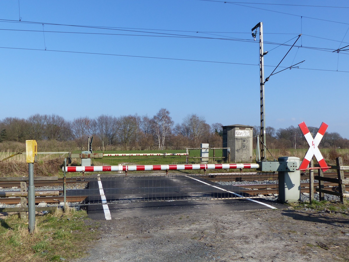 Anruf-Schranken-BÜ in der Bauerschaft Hummeldorf zwischen Salzbergen und Rheine, 05.03.2022